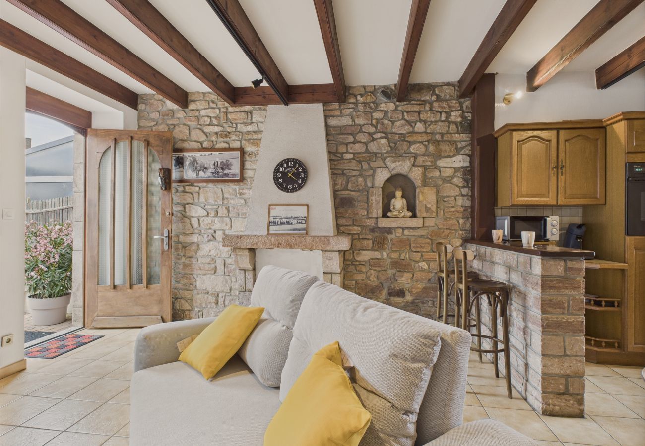 Maison à Erquy - Maison en pierre avec jardin pour 4 personnes