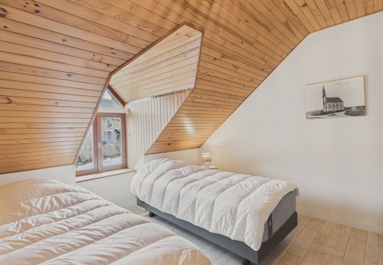 Maison à Erquy - Maison en pierre avec jardin pour 4 personnes