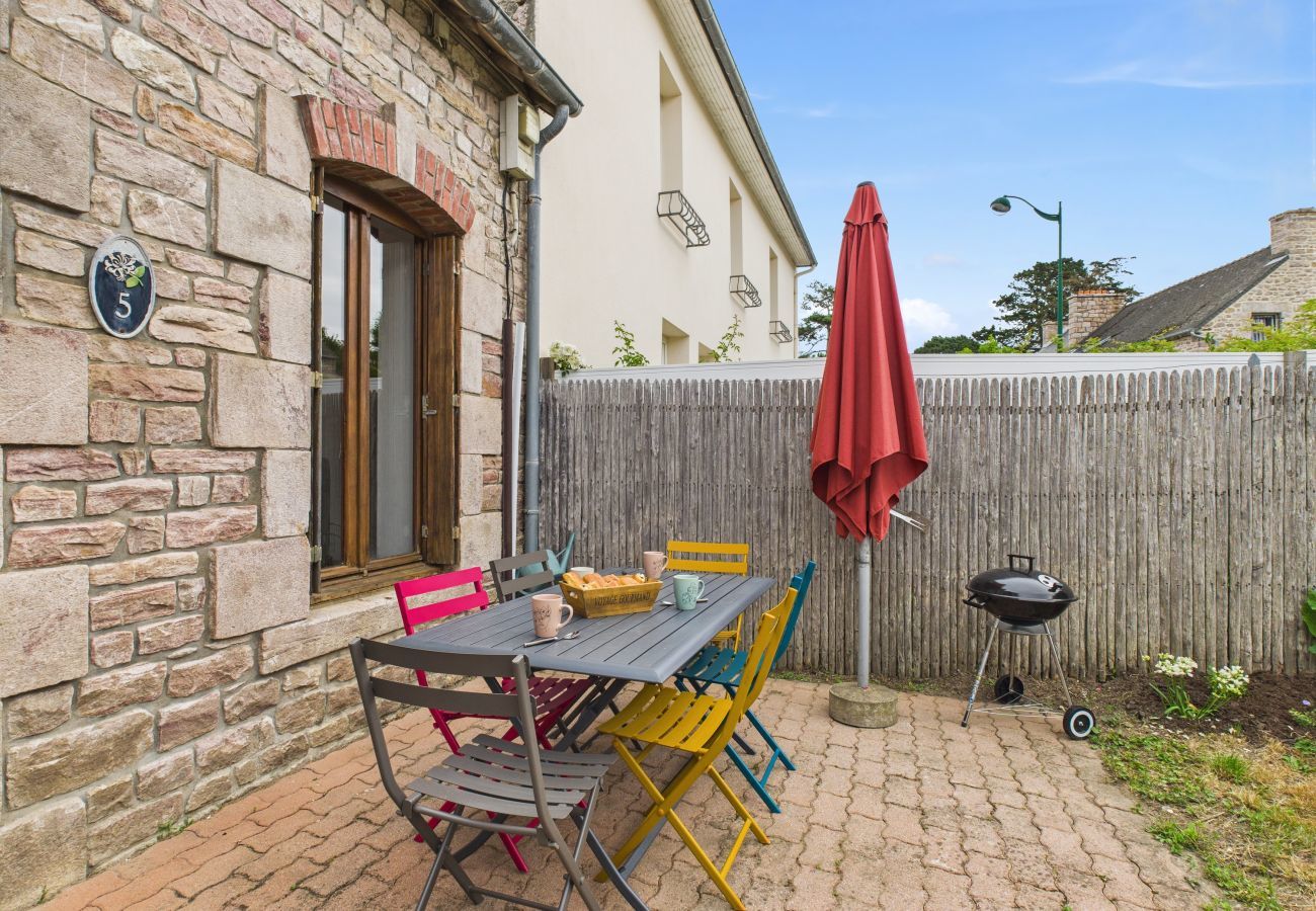 Maison à Erquy - Maison en pierre avec jardin pour 4 personnes