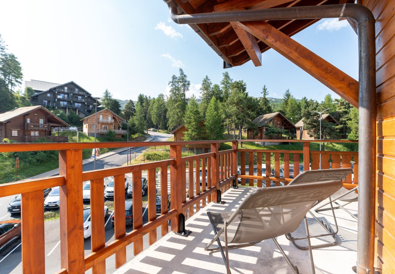 Appartement à Le Dévoluy - Terrasse avec vue sur les montagnes pour 6