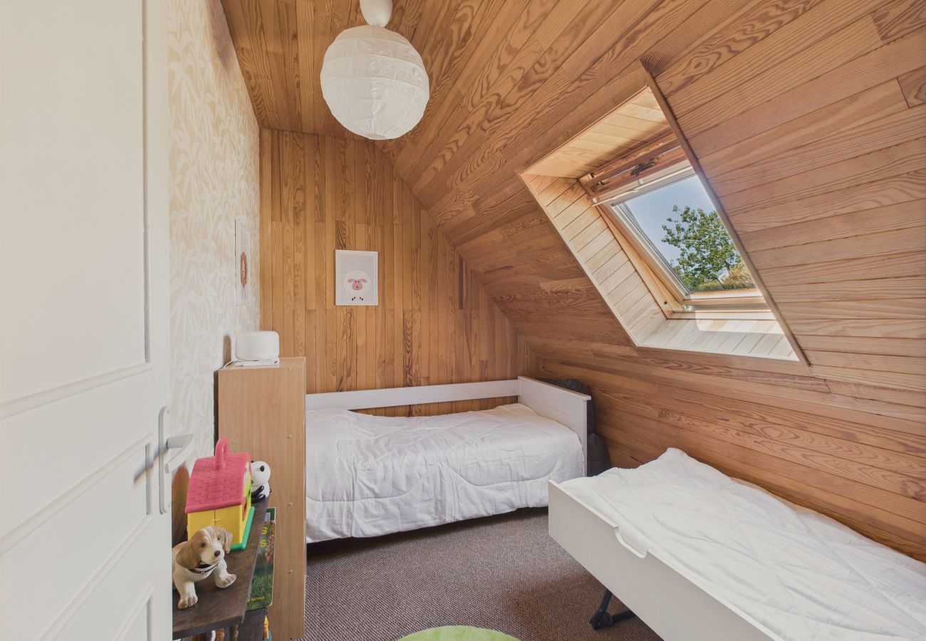 Maison à Fouesnant - Grand jardin et terrasse - 6 adultes, 2 enfants
