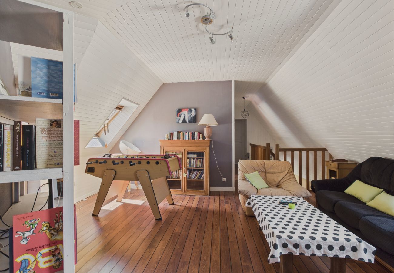 Maison à Fouesnant - Grand jardin et terrasse - 6 adultes, 2 enfants