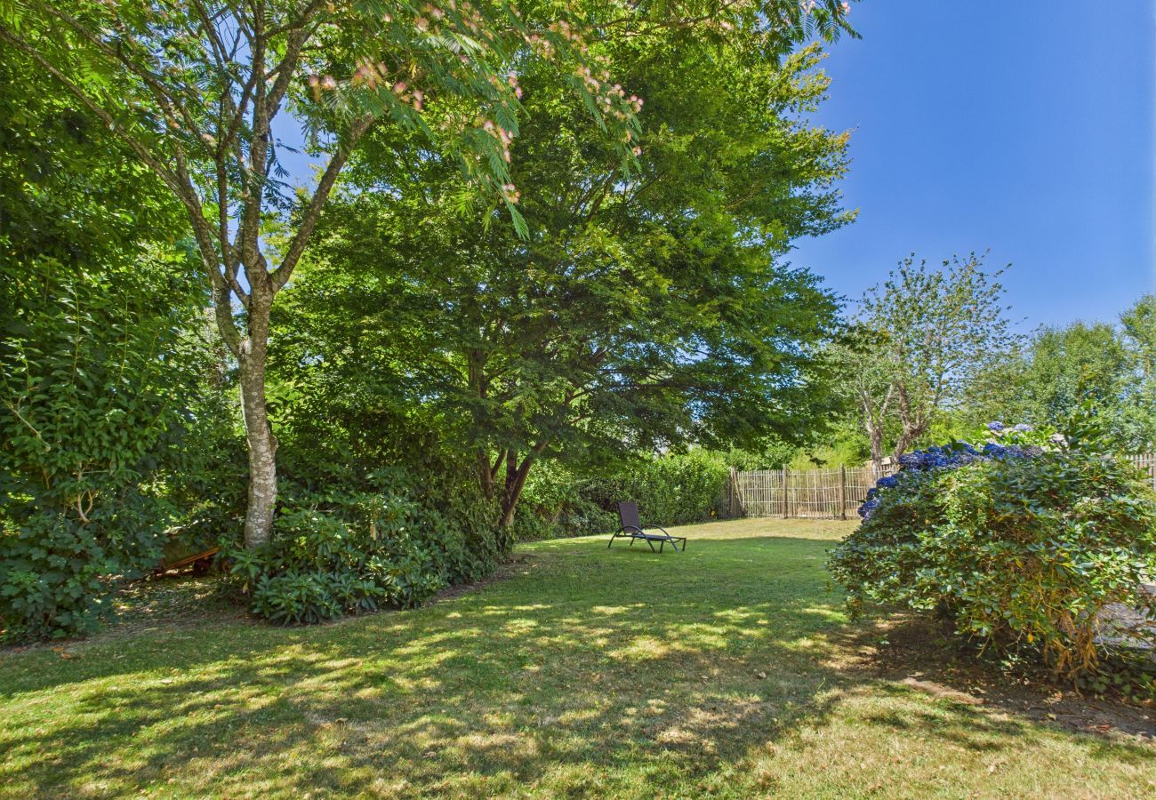 Maison à Fouesnant - Grand jardin et terrasse - 6 adultes, 2 enfants