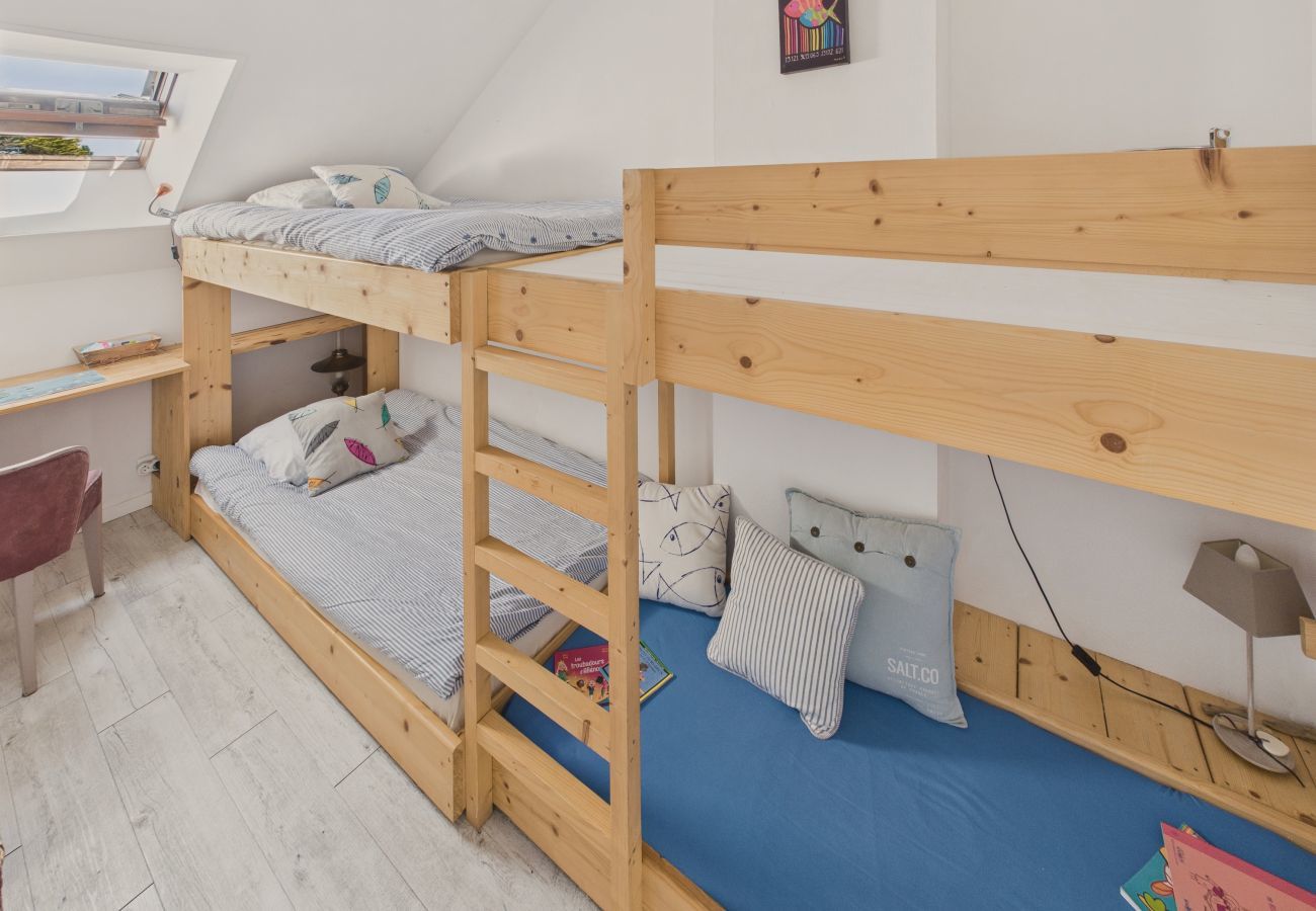 Appartement à Ile Tudy - 200m plage - duplex pour 2 adultes, 2 enfants