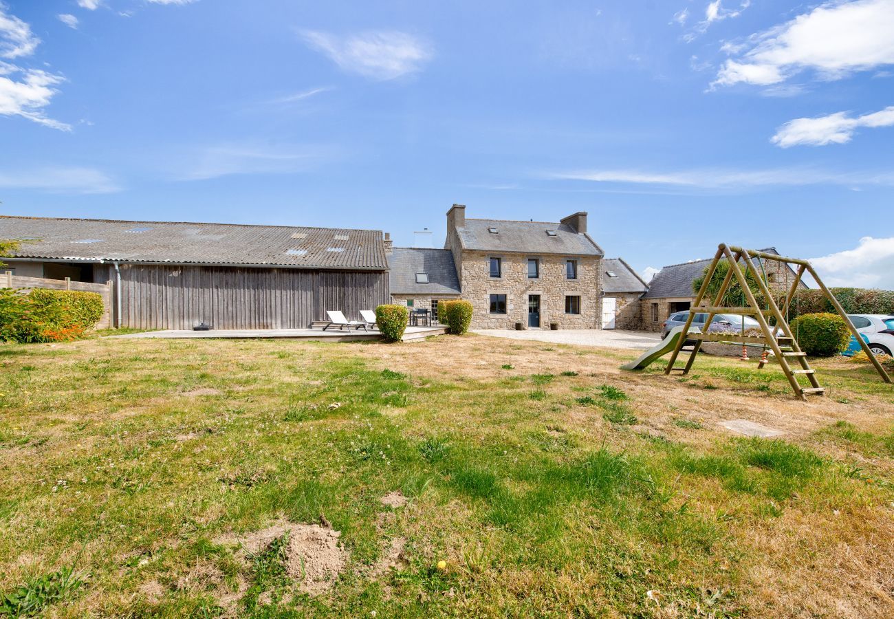 Maison à Kerlouan - Gîte de vacances pour 6 avec jardin - 800 m plage