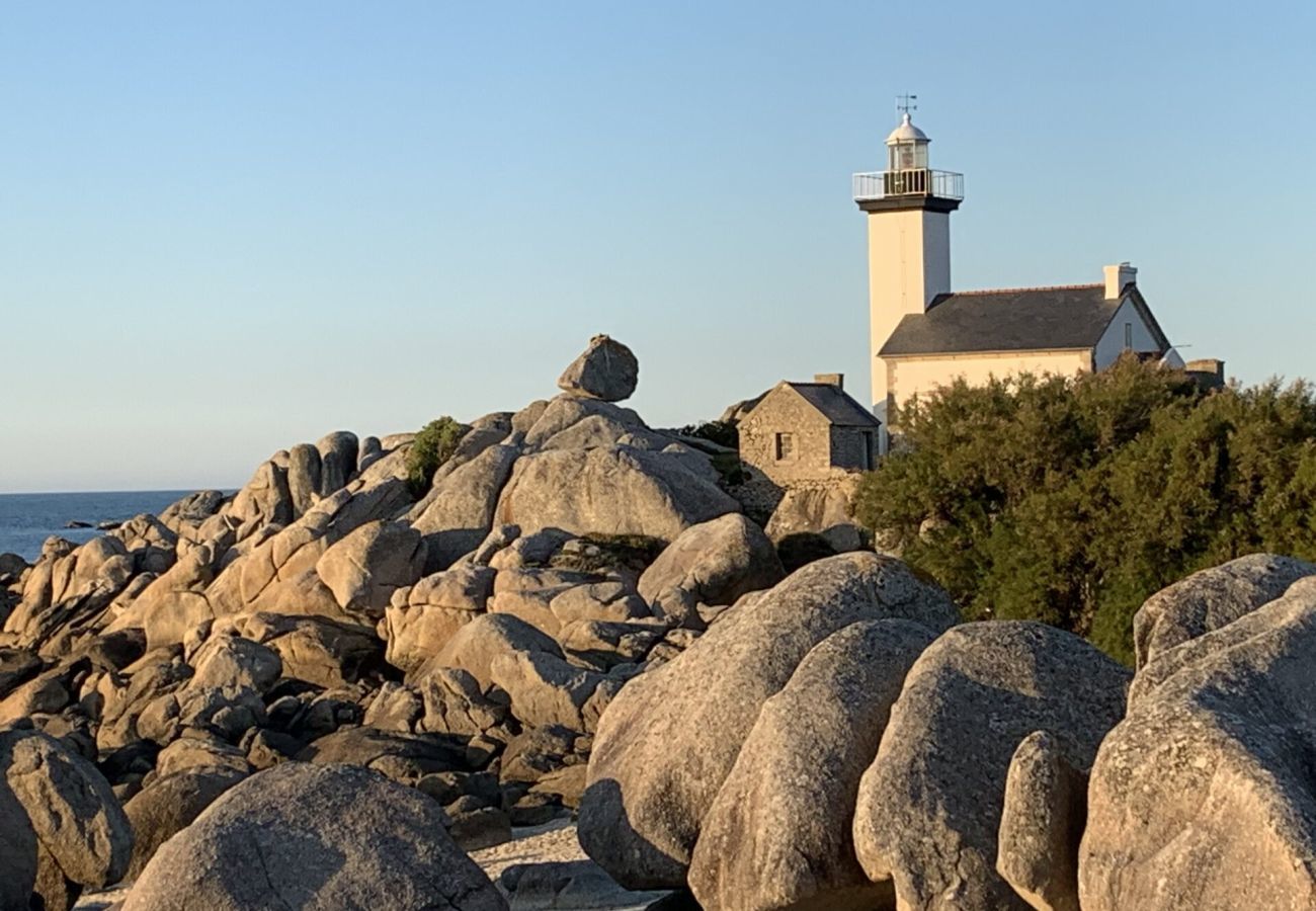 Maison à Kerlouan - Gîte de vacances pour 6 avec jardin - 800 m plage