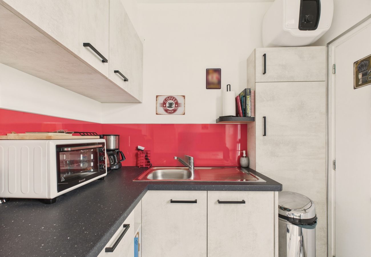 Appartement à Saint-Gilles-Croix-de-Vie - 200m de la plage, jardin, appart pour 4