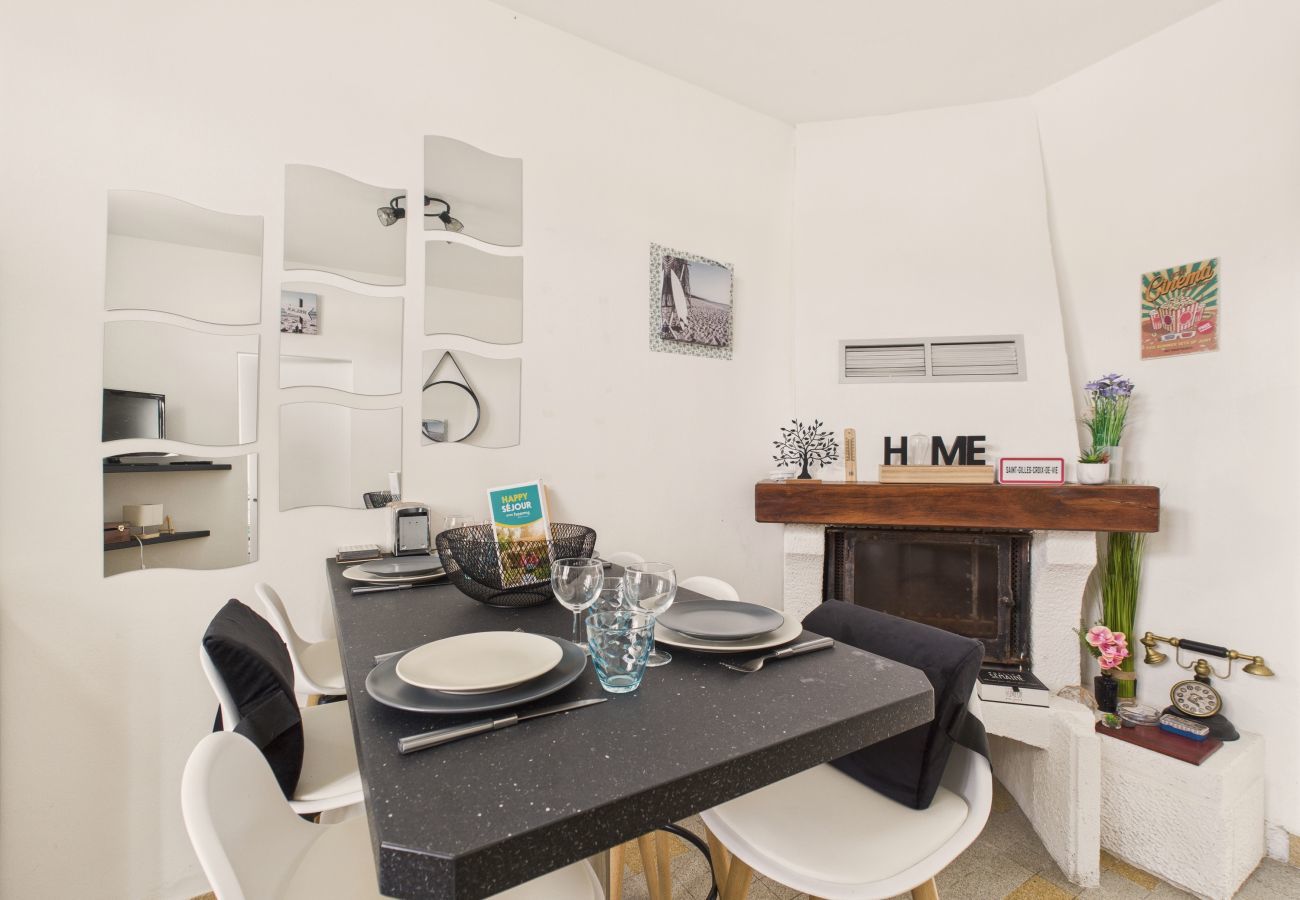 Appartement à Saint-Gilles-Croix-de-Vie - 200m de la plage, jardin, appart pour 4