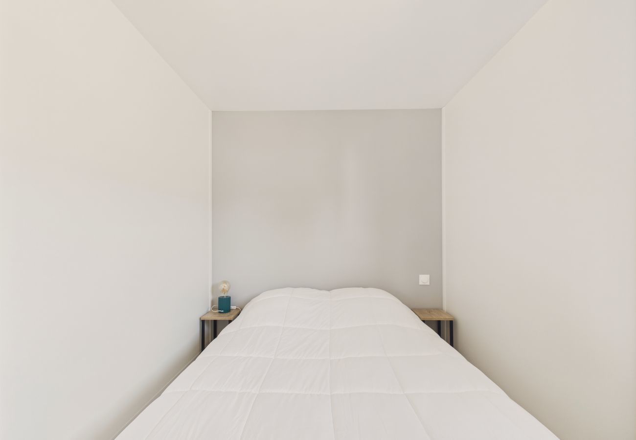 Chalet à Saint-Gilles-Croix-de-Vie - Chalet pour 6 avec piscine chauffée commune