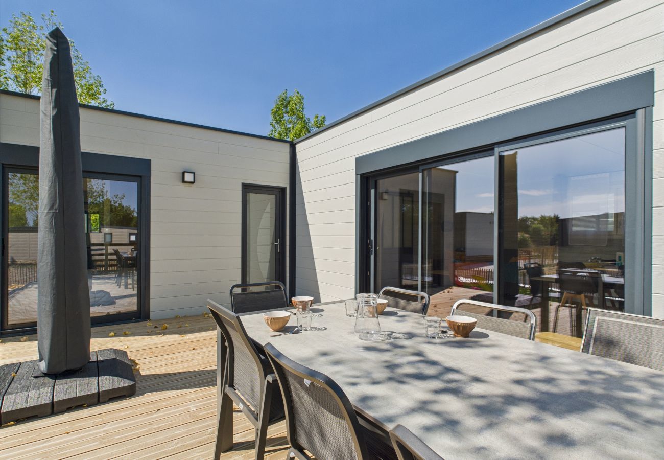 Chalet à Saint-Gilles-Croix-de-Vie - Chalet pour 6 avec piscine chauffée commune
