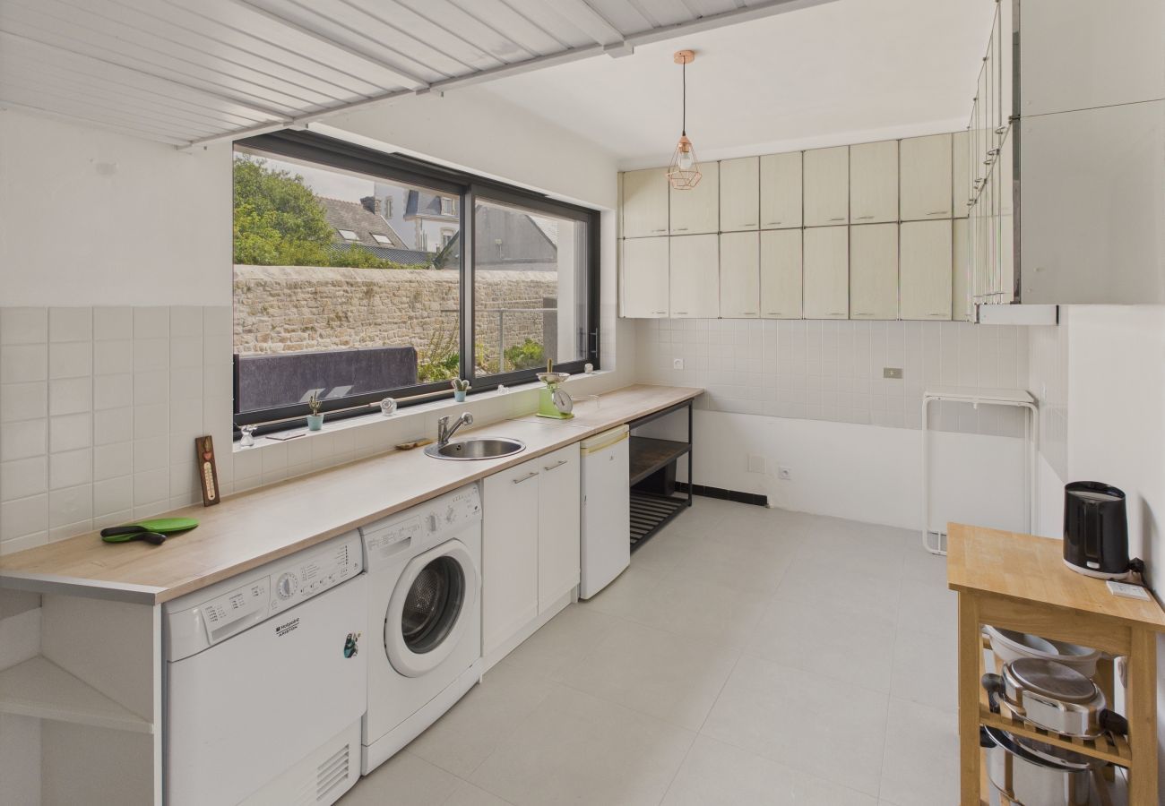 Maison à Pont-l´Abbé - Vue rivière - grande maison et jardin pour 10