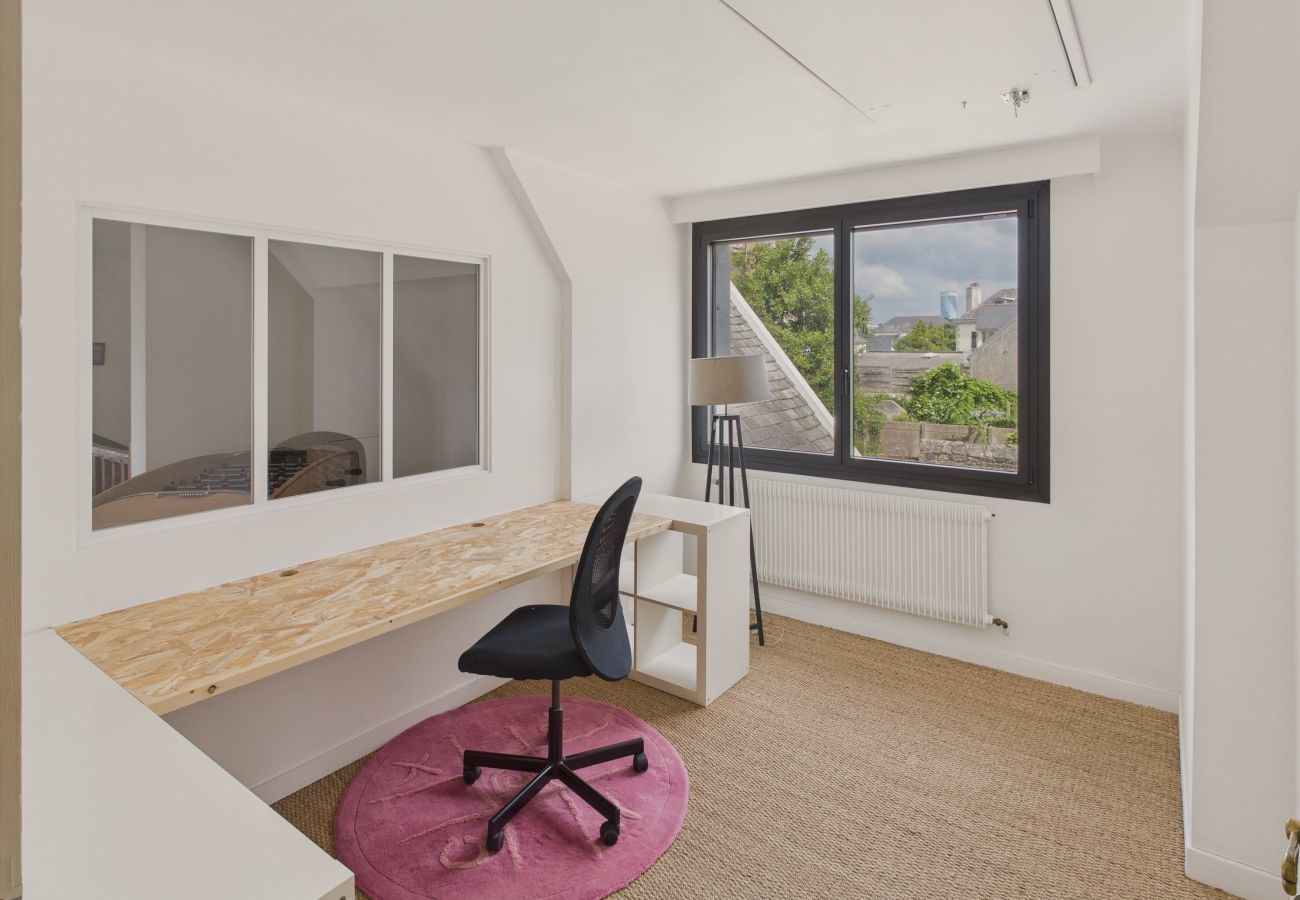 Maison à Pont-l´Abbé - Vue rivière - grande maison et jardin pour 10