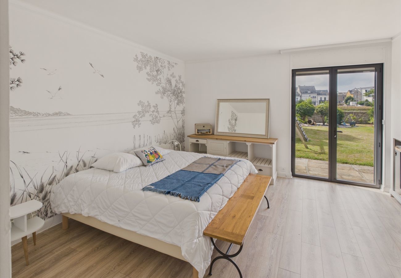 Maison à Pont-l´Abbé - Vue rivière - grande maison et jardin pour 10