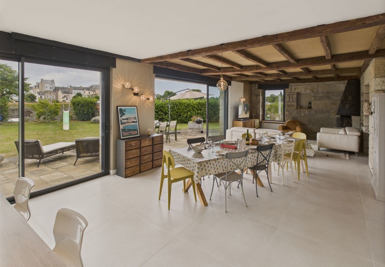 Maison à Pont-l´Abbé - Vue rivière - grande maison et jardin pour 10