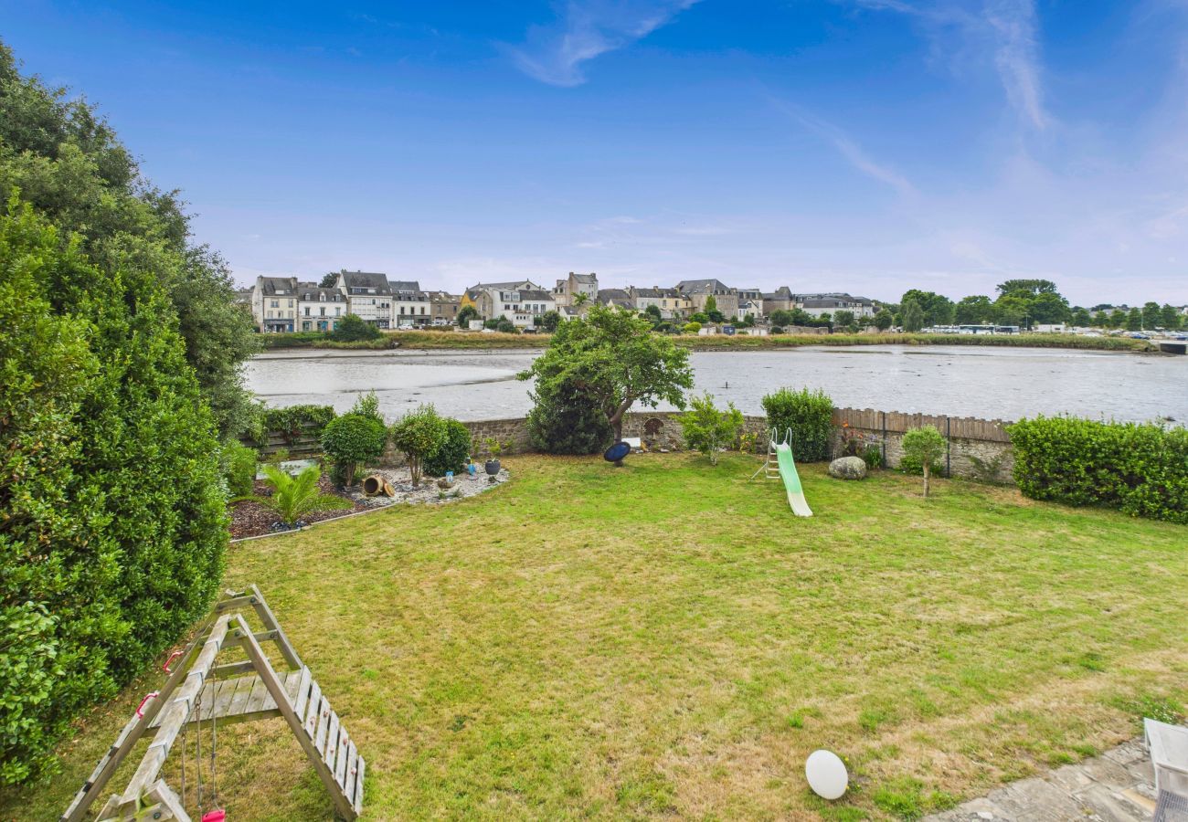 Maison à Pont-l´Abbé - Vue rivière - grande maison et jardin pour 10
