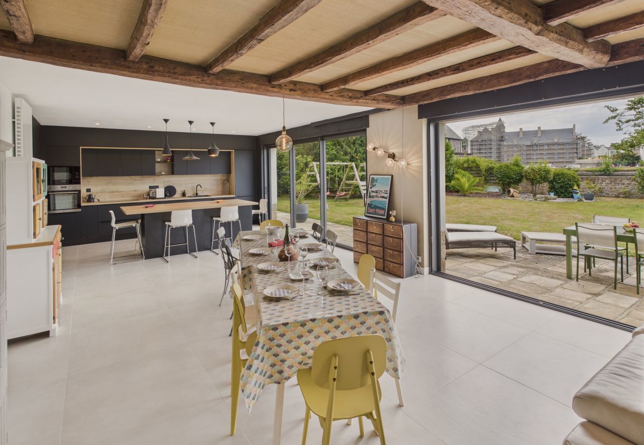 Maison à Pont-l´Abbé - Vue rivière - grande maison et jardin pour 10