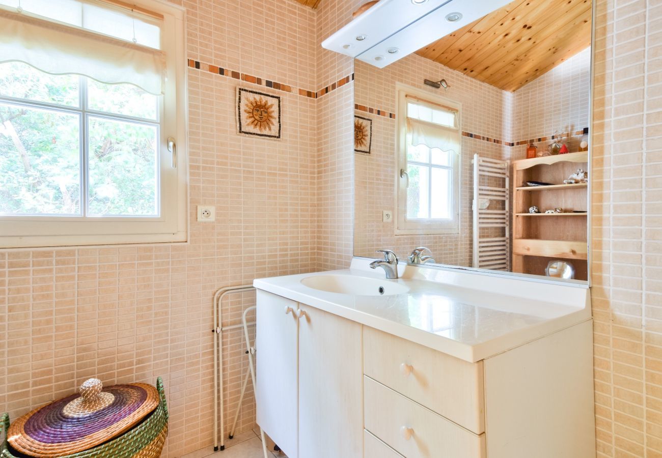 Maison à Noirmoutier-en-l´Ile - 500 m de la plage - jardin - maison pour 6