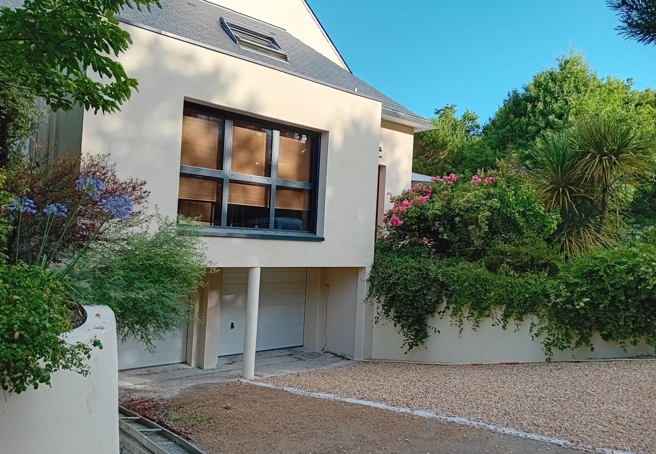 Studio à Sarzeau - 300m plage - duplex avec jardin pour 4