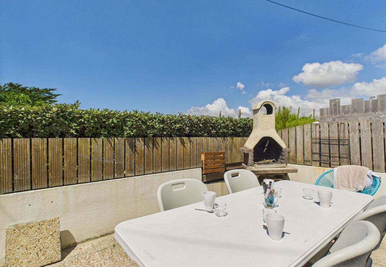 Appartement à Saint-Hilaire-de-Riez - 20 m de la plage, appart pour 4, terrasse