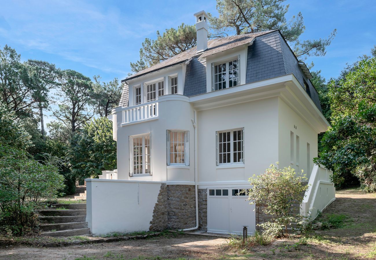 Maison à Saint-Brevin-les-Pins - Maison pour 9 à 450m de la plage à St Brevin 