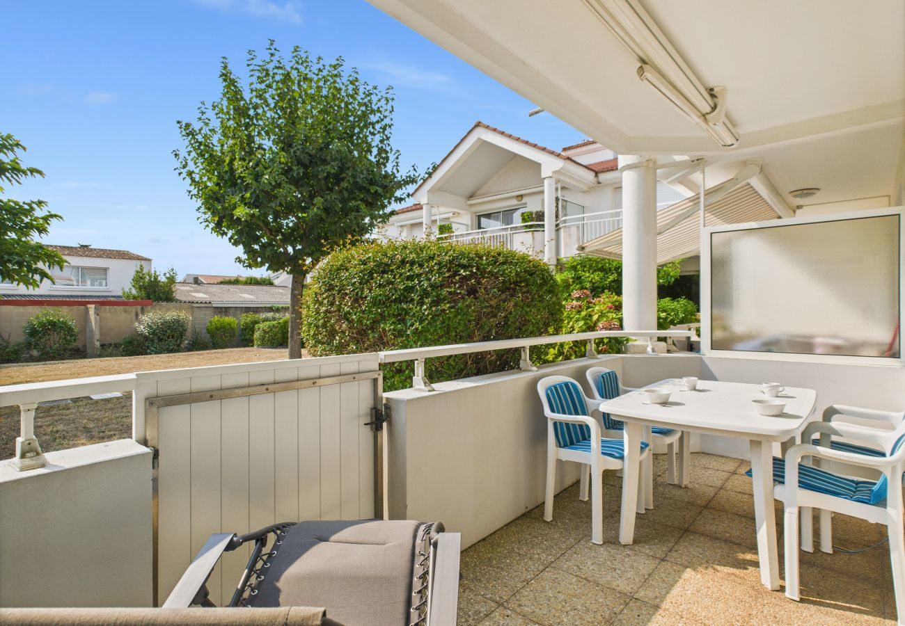 Appartement à Saint-Gilles-Croix-de-Vie - 400m de la Grande plage, 2 adultes 2 enfants