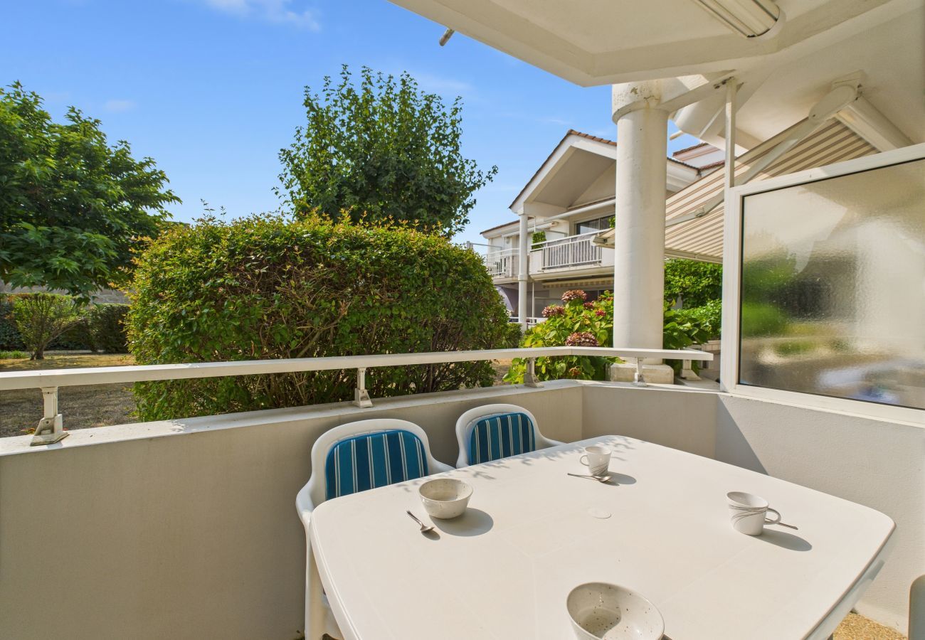 Appartement à Saint-Gilles-Croix-de-Vie - 400m de la Grande plage, 2 adultes 2 enfants