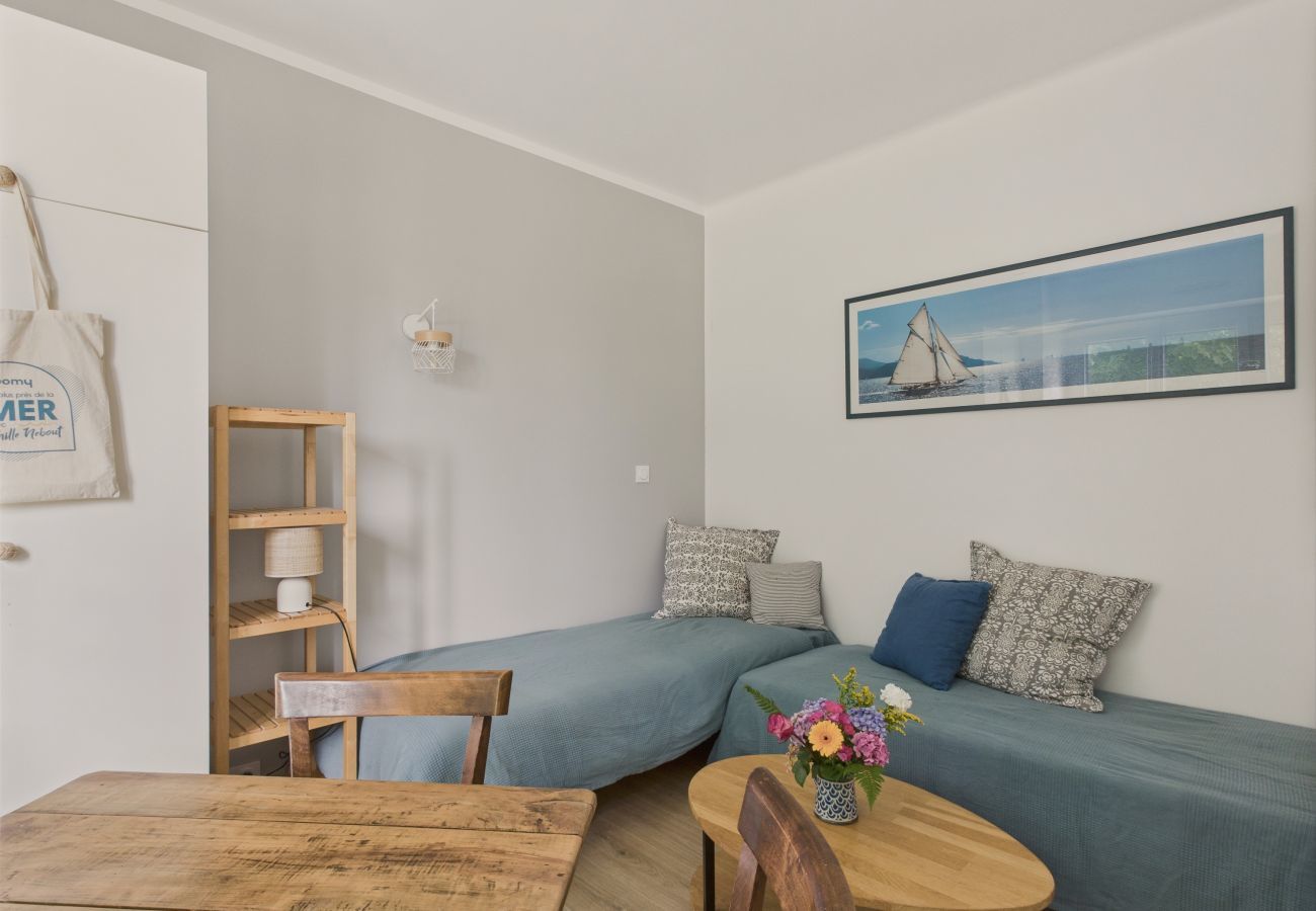 Appartement à Fouesnant - Dépendance 2 adultes 2 enfants - avec jardin