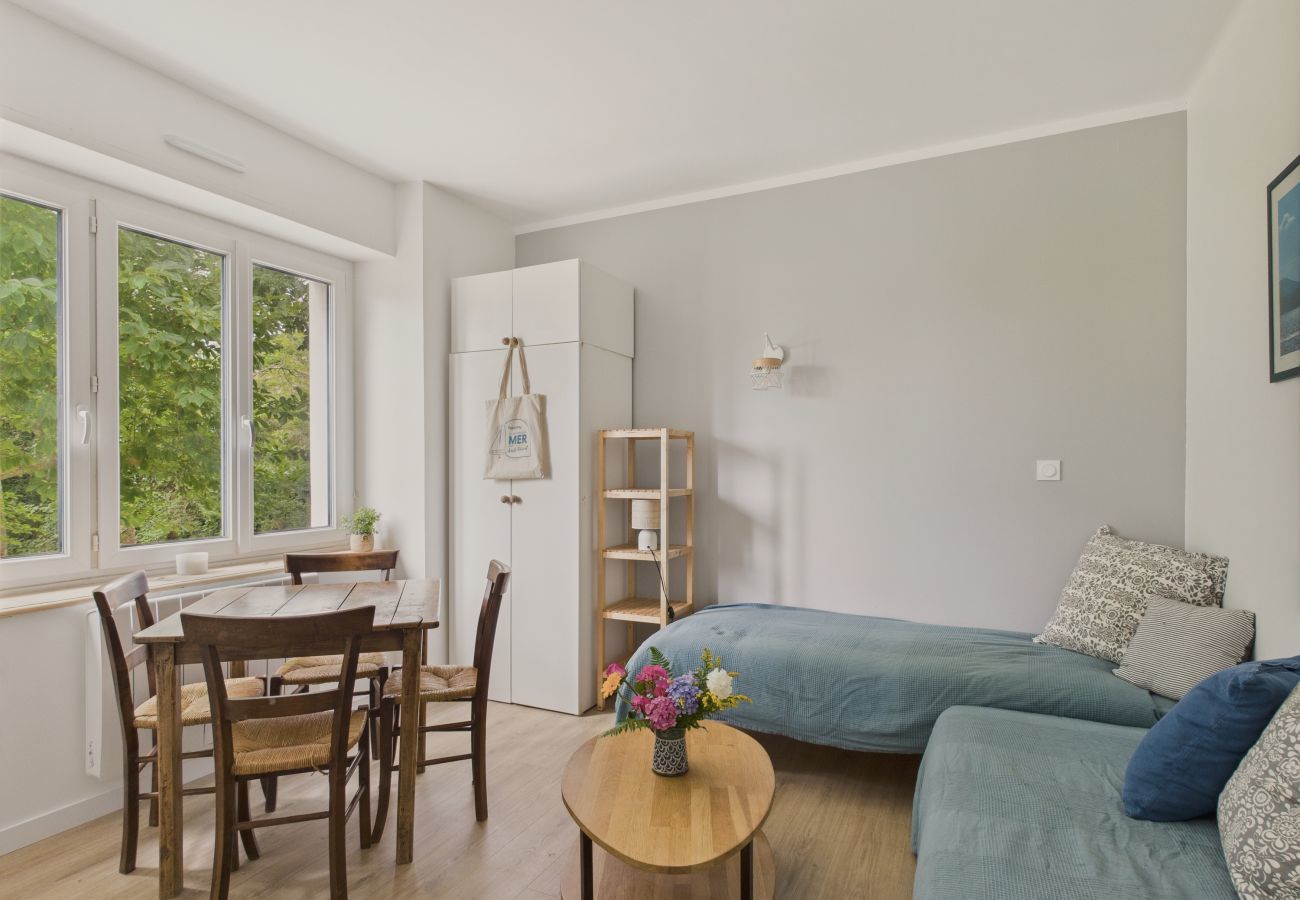 Appartement à Fouesnant - Dépendance 2 adultes 2 enfants - avec jardin