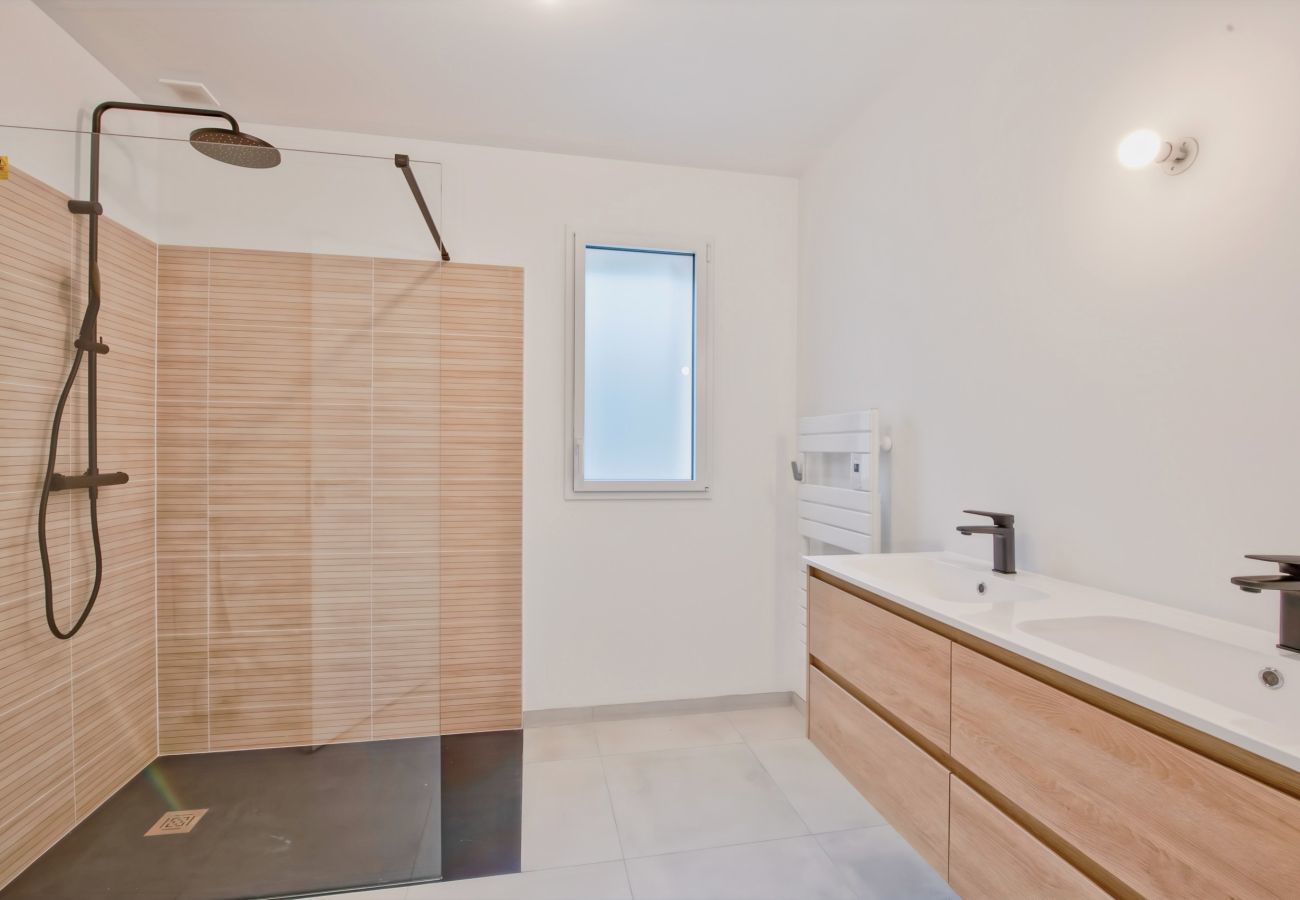 Maison à Plouguerneau - Villa pour 9 - Piscine chauffée - Jacuzzi 