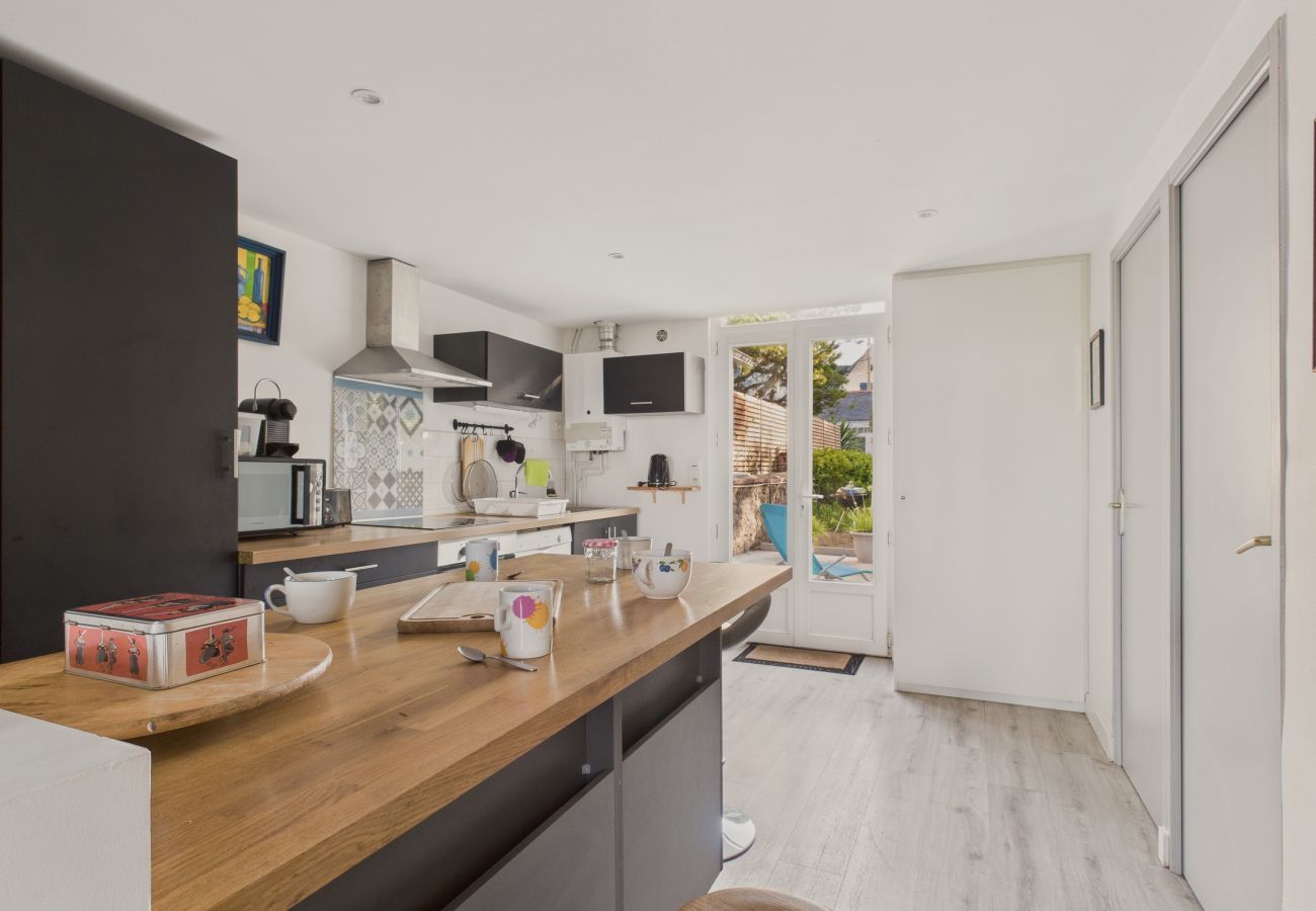 Maison à Pornichet - Maison avec accès direct plage- 4 adultes/1 enfant