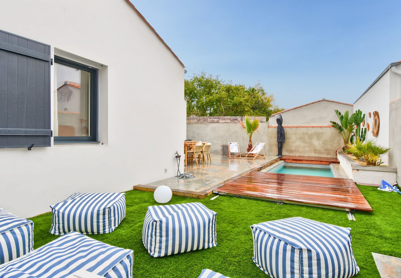 Maison à Noirmoutier-en-l´Ile - Piscine chauffée - Maison 6 adultes 2 enfants
