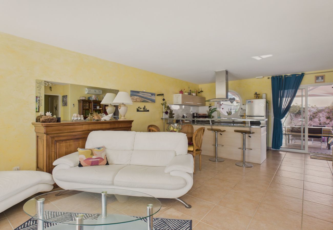Maison à Lanton - Charmante maison rose pour 4 - 500m de la plage