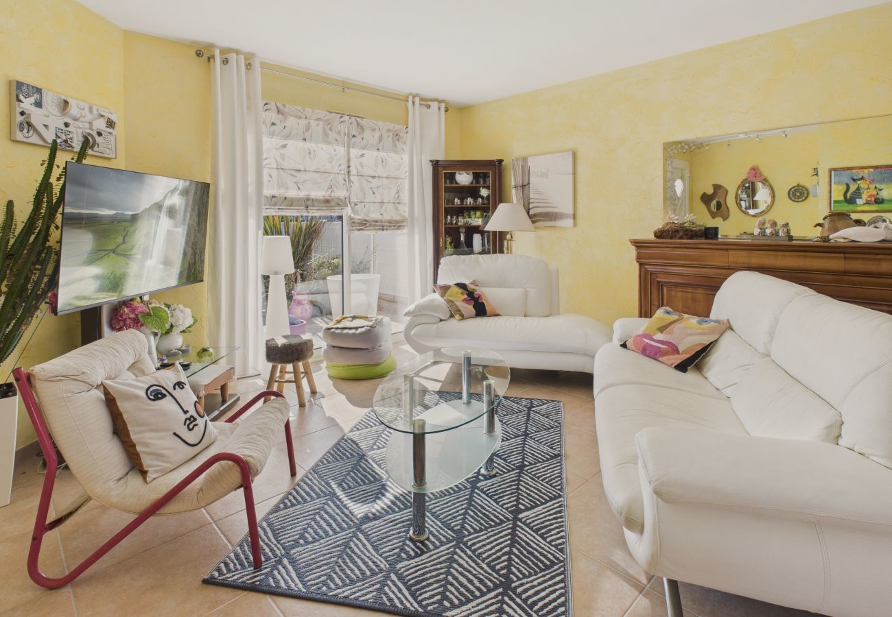Maison à Lanton - Charmante maison rose pour 4 - 500m de la plage