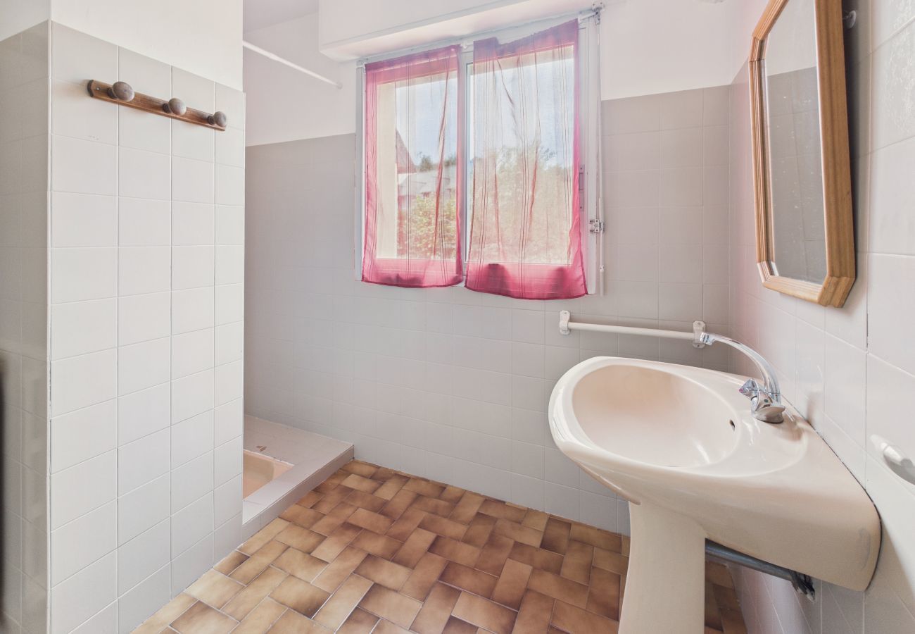 Maison à Névez - Plage à 800m, maison pour 11 avec jardin
