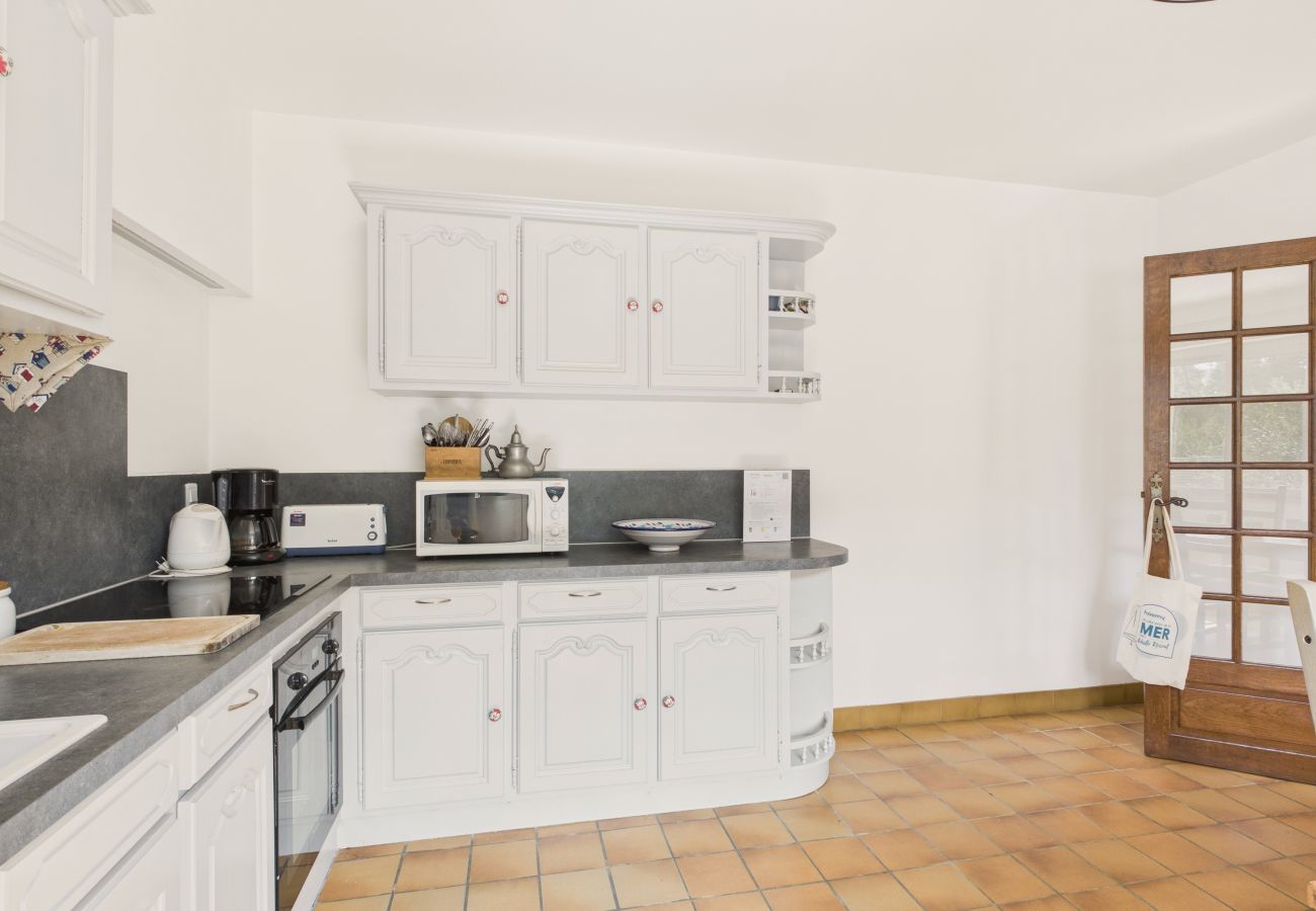 Maison à Névez - Plage à 800m, maison pour 11 avec jardin