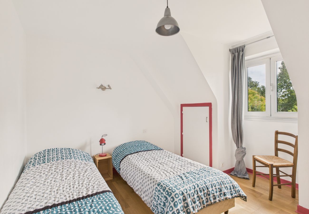 Maison à Névez - Plage à 800m, maison pour 11 avec jardin