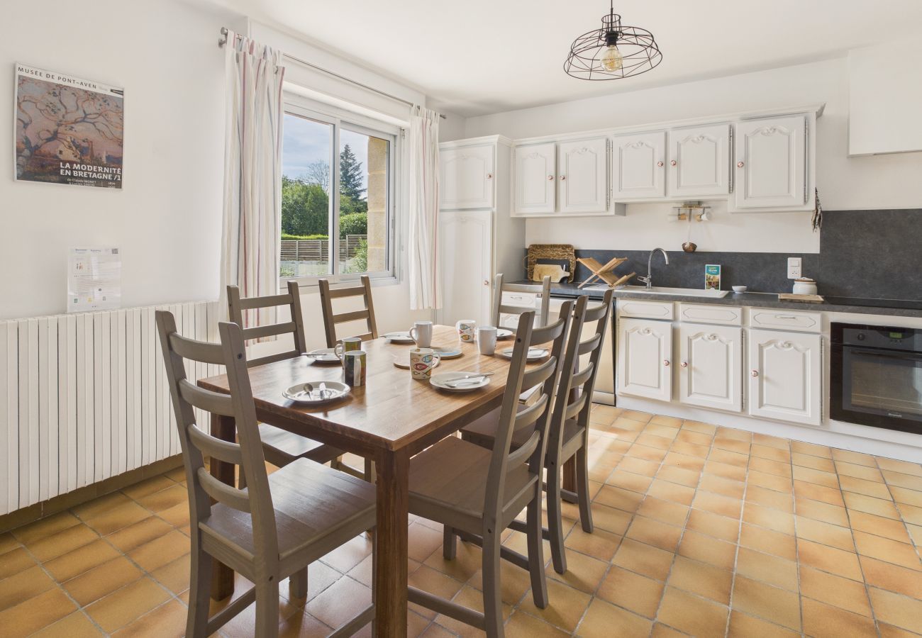 Maison à Névez - Plage à 800m, maison pour 11 avec jardin