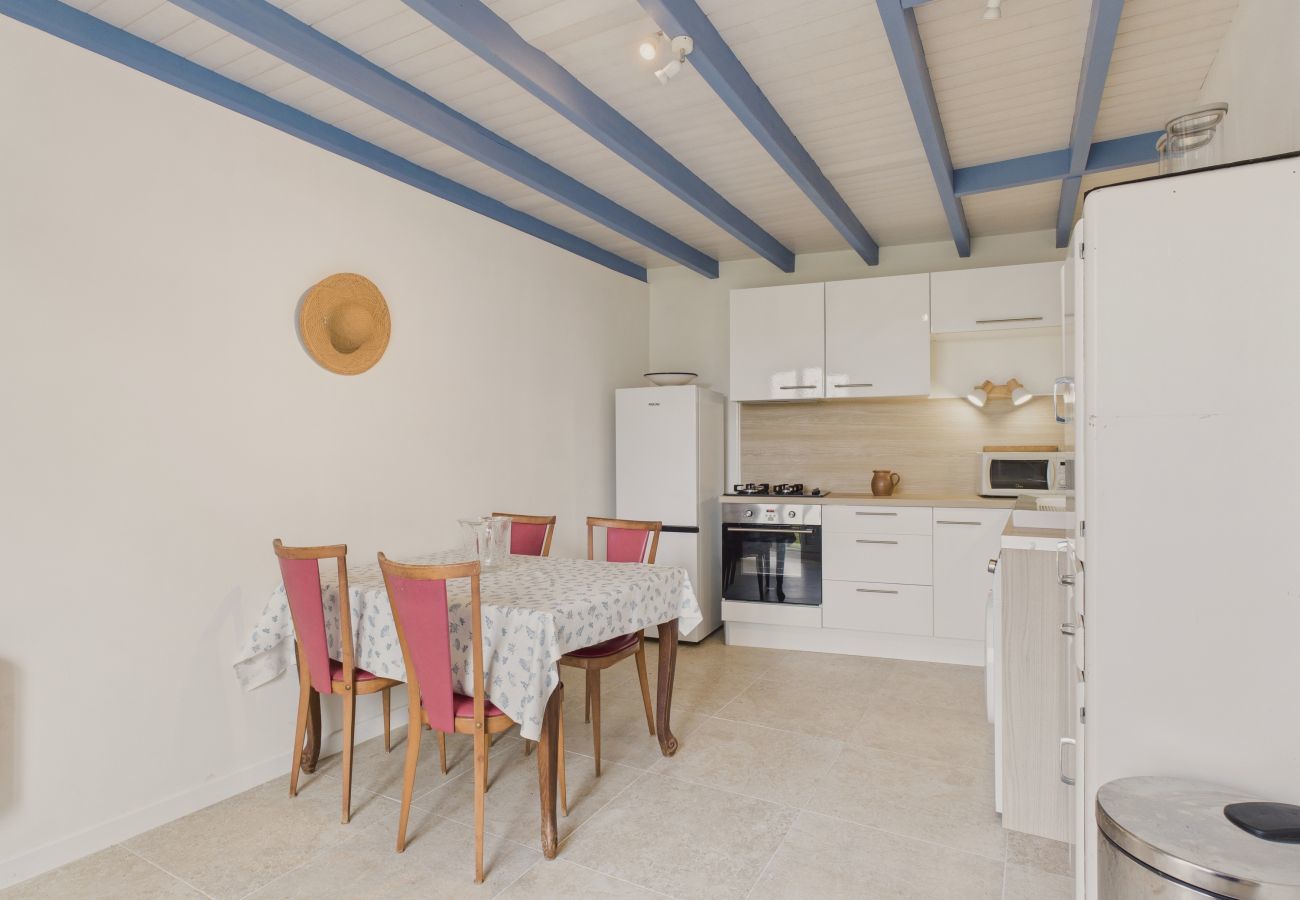 Maison à Plougrescant - 400m plage - Jolie maison pour 5 - Jardin