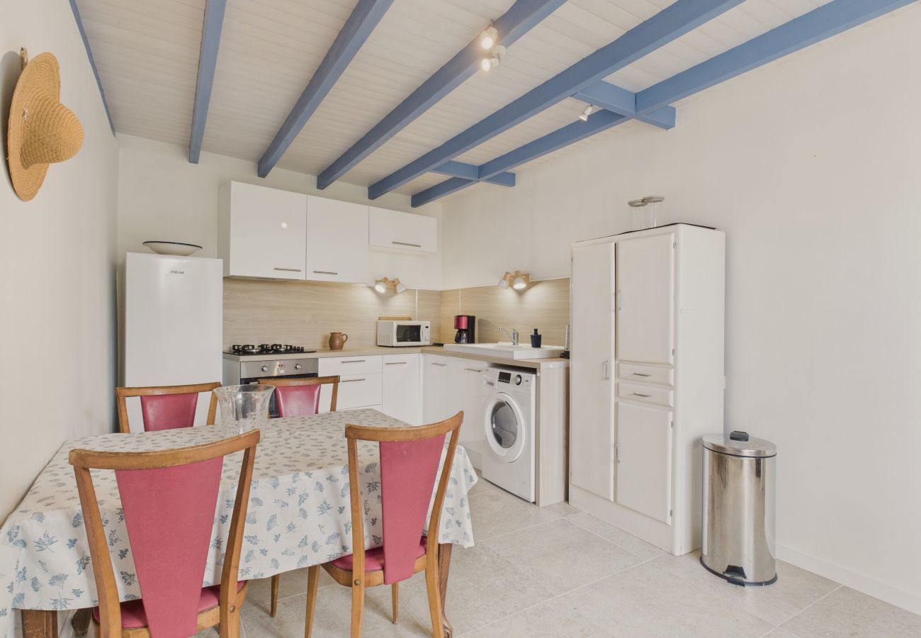 Maison à Plougrescant - 400m plage - Jolie maison pour 5 - Jardin