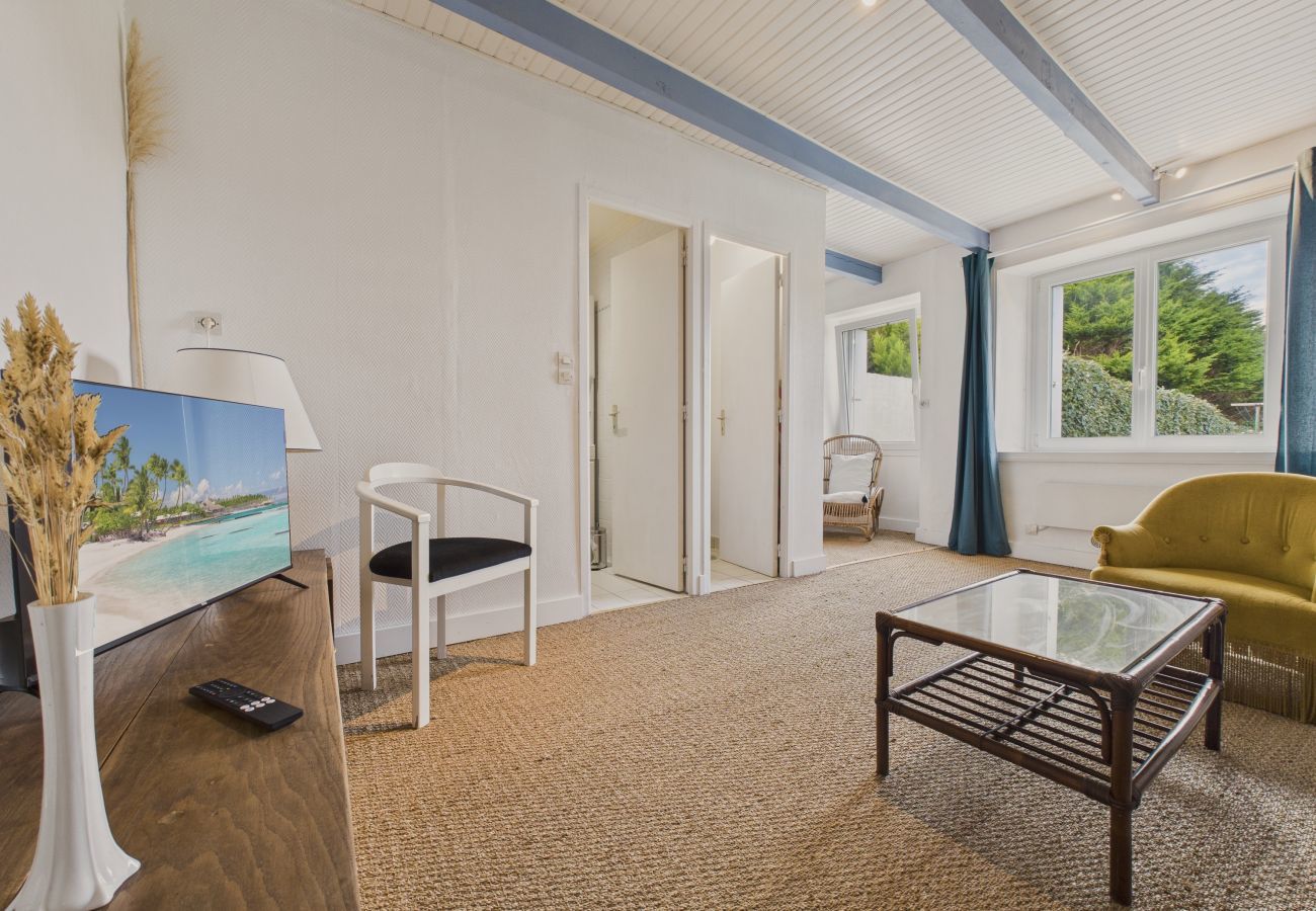 Maison à Plougrescant - 400m plage - Jolie maison pour 5 - Jardin