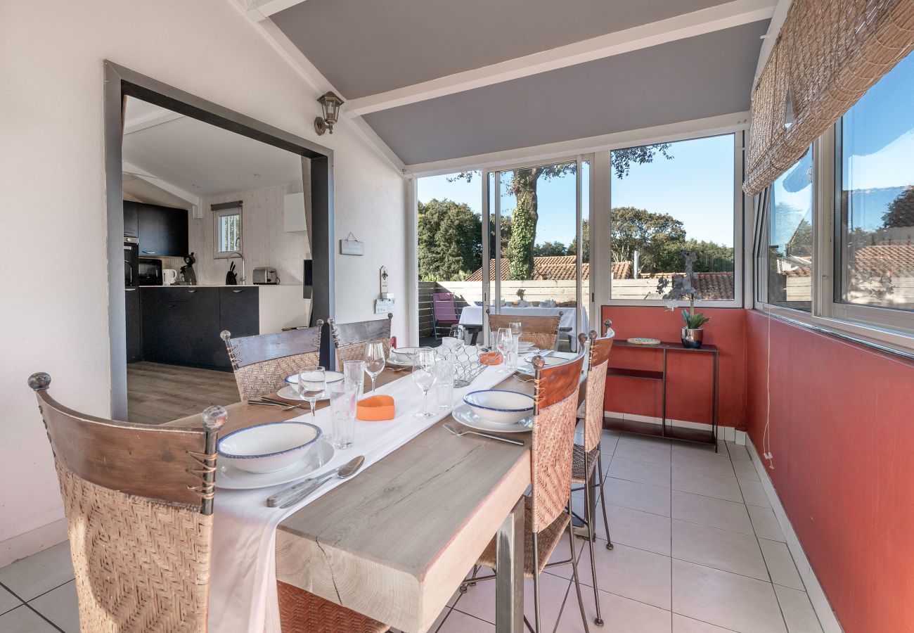 Maison à Saint-Michel-Chef-Chef - 800 m de la plage, jardin, 4 adultes 1 enfant