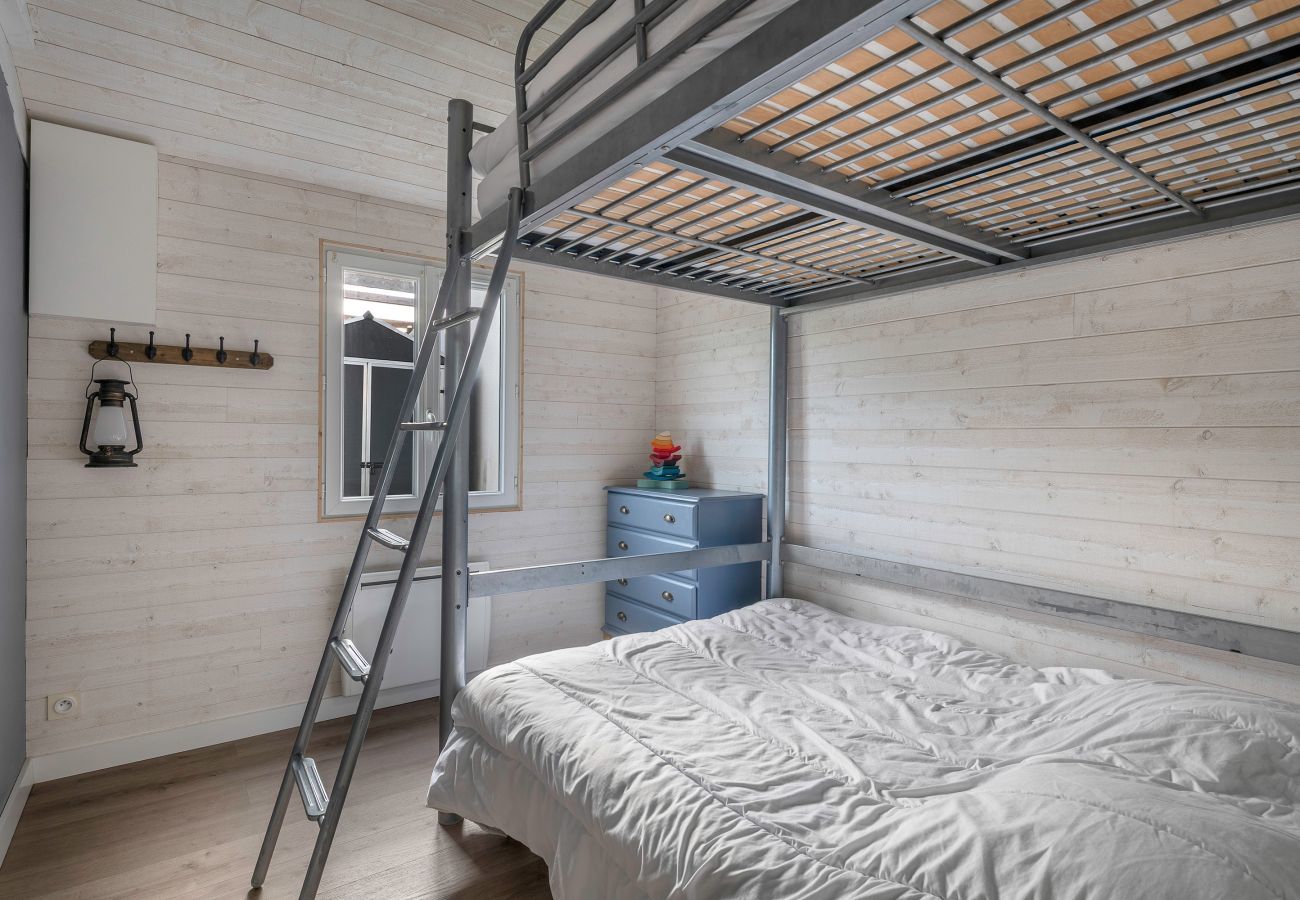 Maison à Saint-Michel-Chef-Chef - 800 m de la plage, jardin, 4 adultes 1 enfant