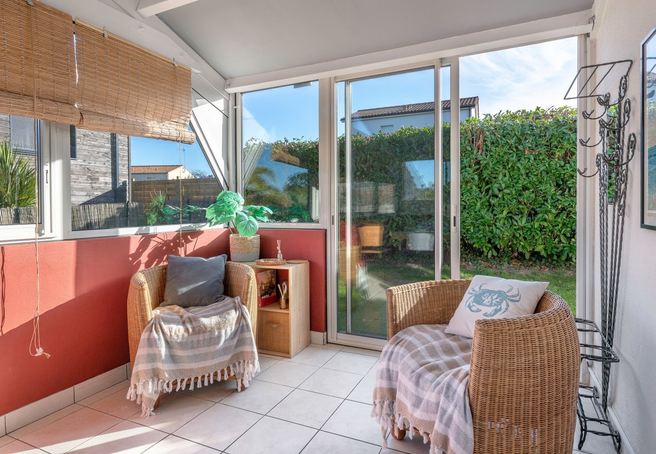 Maison à Saint-Michel-Chef-Chef - 800 m de la plage, jardin, 4 adultes 1 enfant