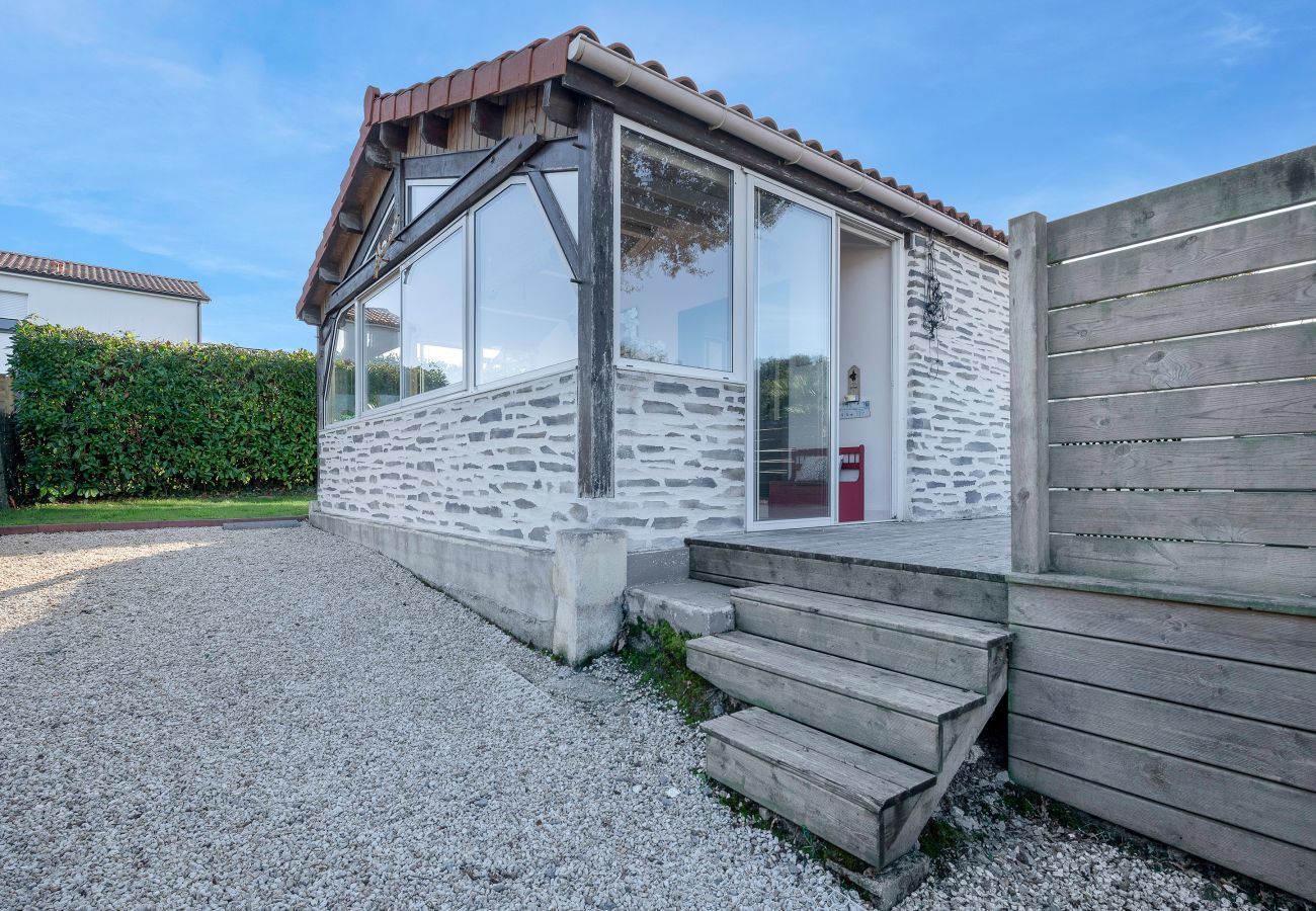 Maison à Saint-Michel-Chef-Chef - 800 m de la plage, jardin, 4 adultes 1 enfant