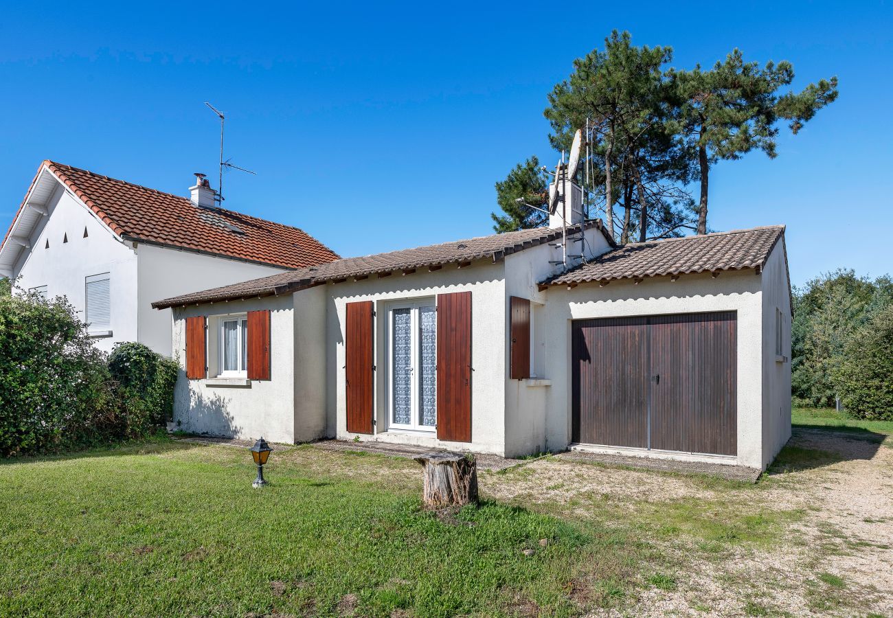 Maison à Saint-Michel-Chef-Chef - 800 m de la plage, jardin, maison pour 5