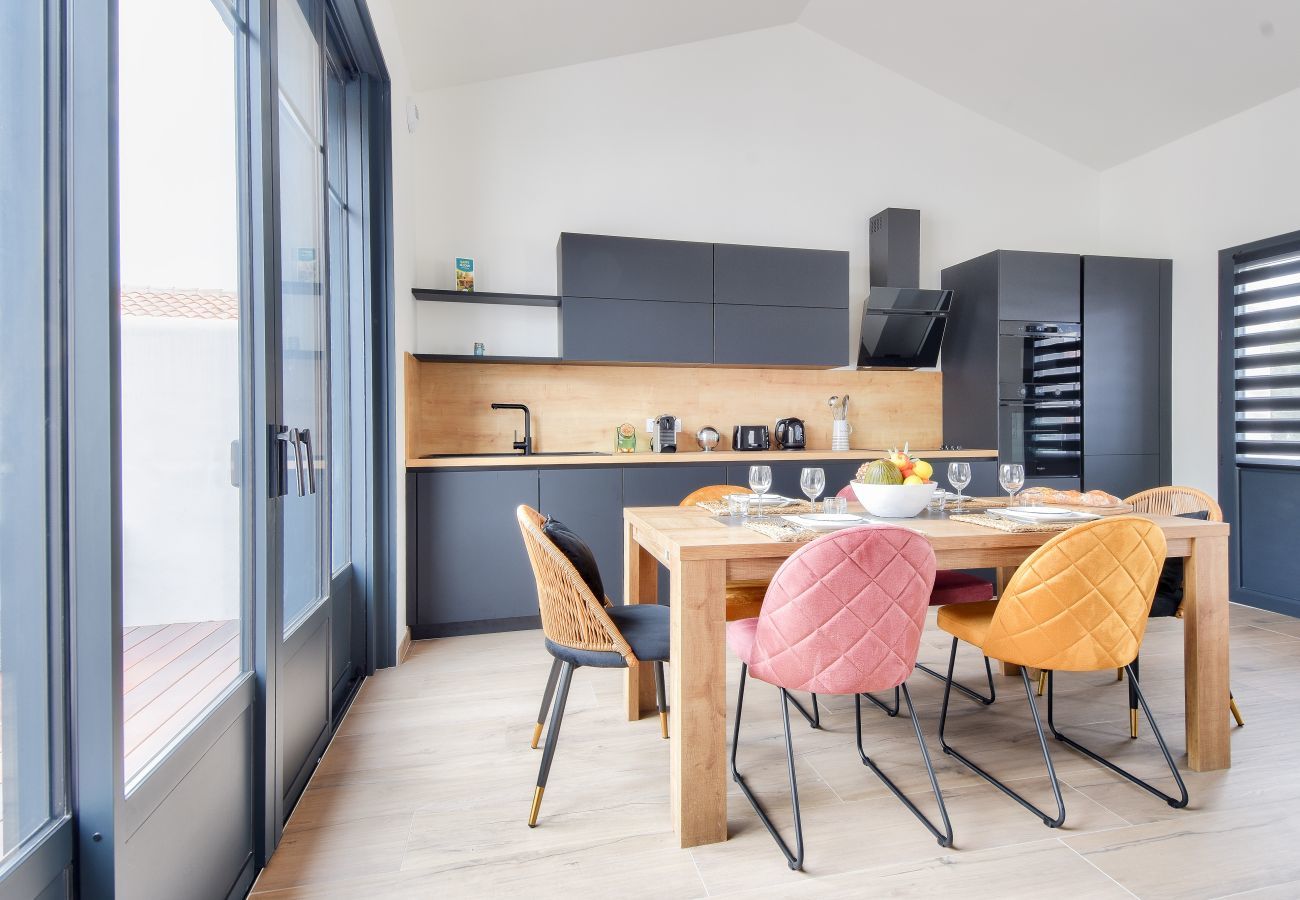 Maison à La Guérinière - Plage à 400 m - Maison pour 4 avec terrasse