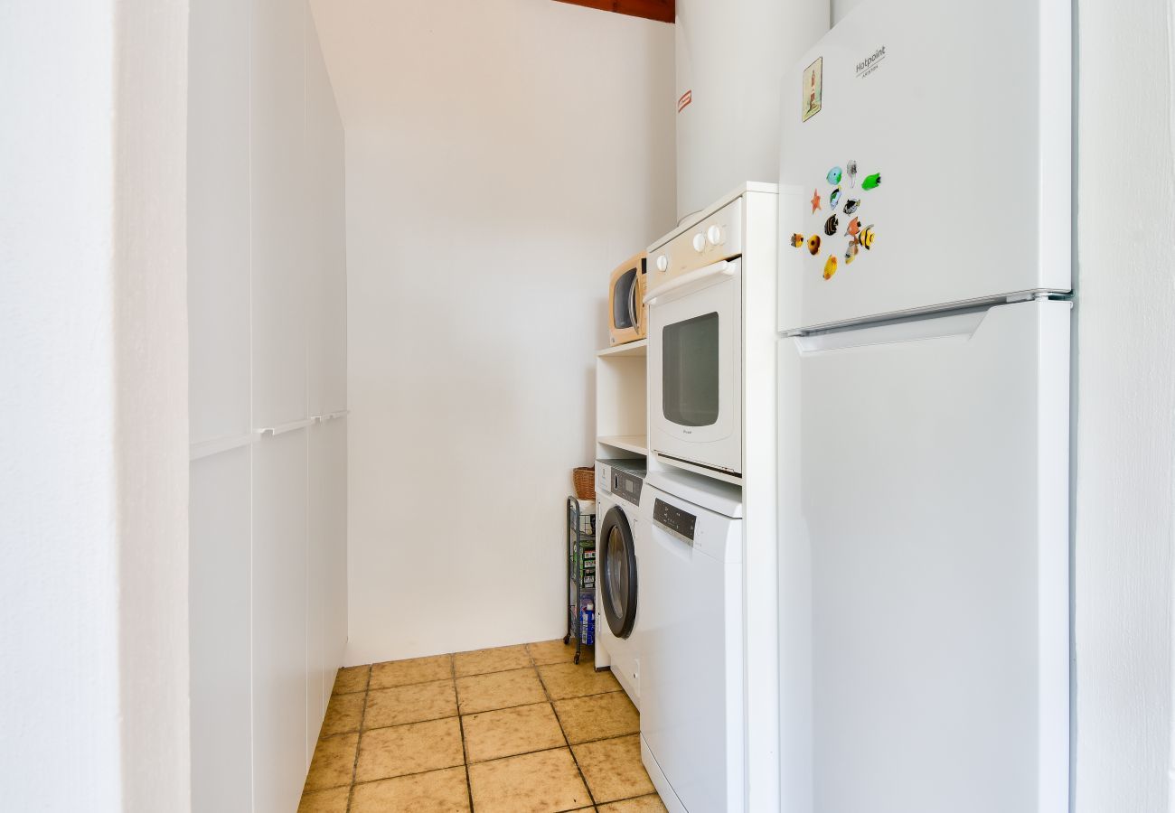 Maison à La Guérinière - 700m de la plage, jardin, 4 adultes 2 enfants