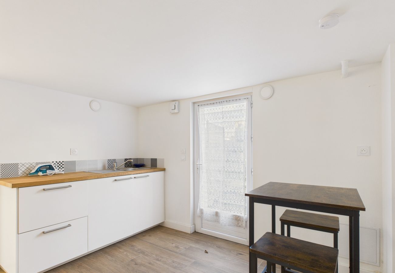 Maison à La Tranche-sur-Mer - 400m de la mer - grande maison pour 10 avec jardin