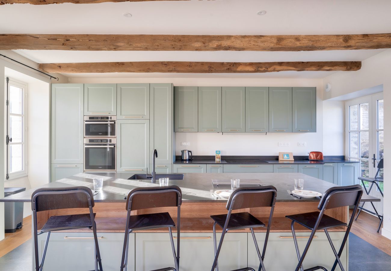 Maison à Tréméreuc - Maison pour 12 avec grand jardin et piscine