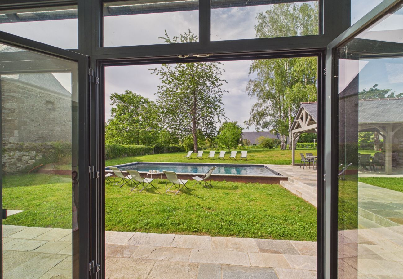 Maison à Tréméreuc - Maison pour 12 avec grand jardin et piscine